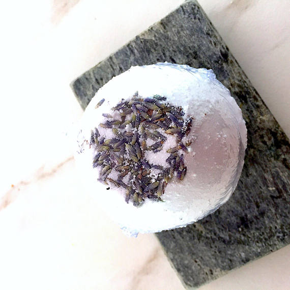 Organic Lavender Bath Bomb - Bomba de Baño Orgánica de Lavanda